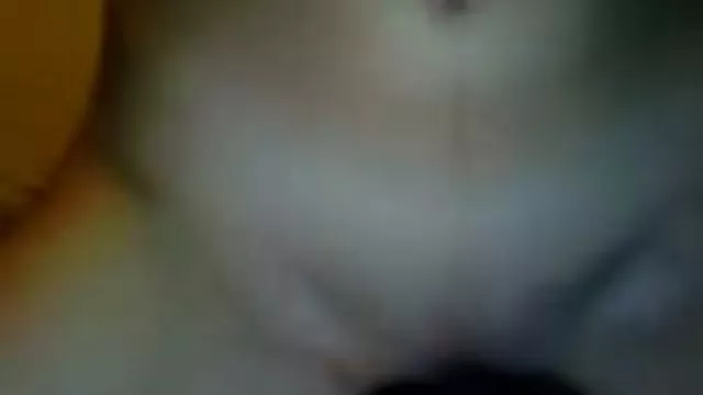 دو شلخته محروم آلت تناسلی مرد را گاییدن کس حشری به اشتراک می گذارند