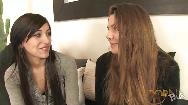 او سوراخ کرد و اجازه داد که معشوقش لیس فيلم حشري شود